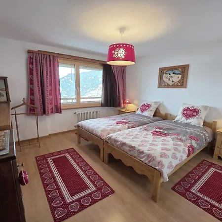 Apartman Bruyeres B22 *