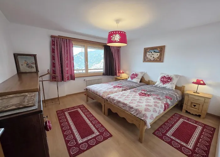 Apartman Bruyeres B22 *